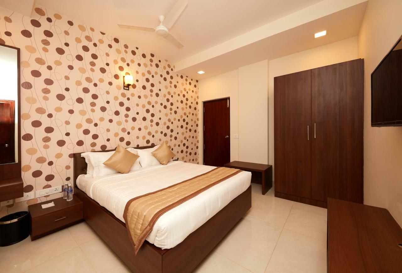 Hotel Kamar Residences And Banquets Chennai Ngoại thất bức ảnh